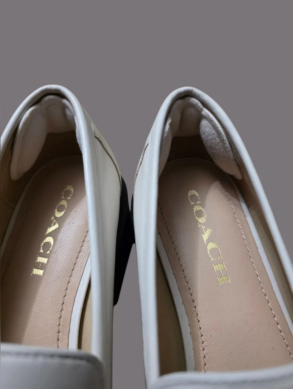 Coach excellent box